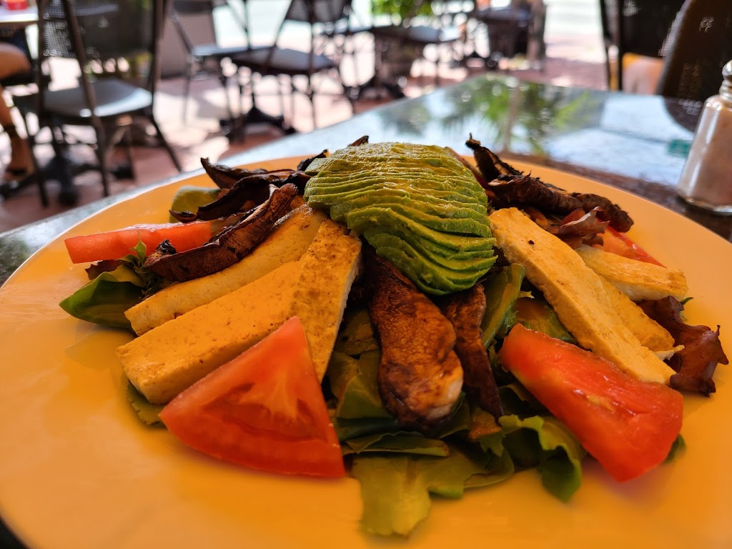 Cafe Del Mar | restaurant | 710 Washington Ave, Miami Beach, FL 33139, USA | 3055347734 OR +1 305-534-7734