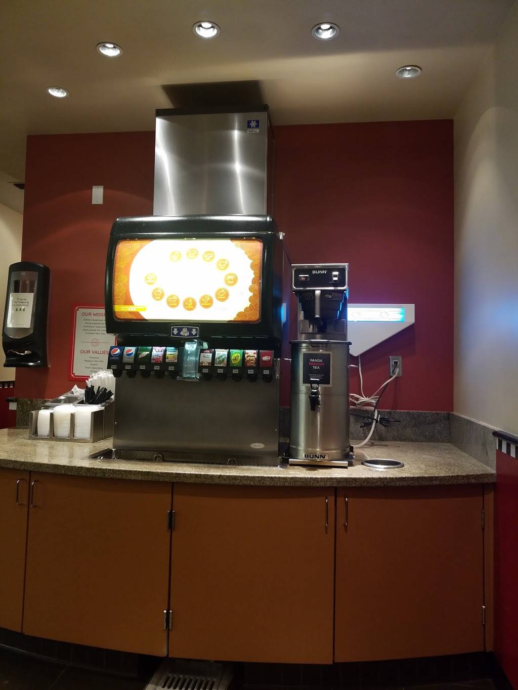 Panda Express | meal takeaway | 2590 Jensen Ave, Sanger, CA 93657, USA | 5598757028 OR +1 559-875-7028