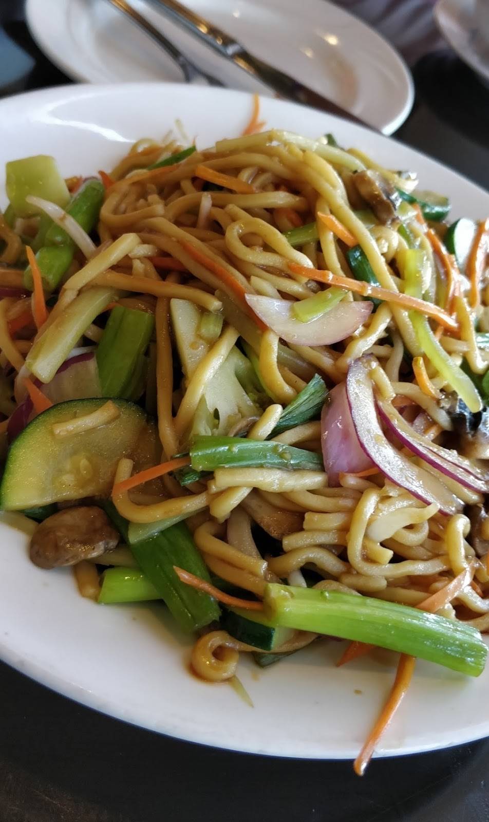 Thai Foon | restaurant | 1950 Settlers Ridge Center Dr, Pittsburgh, PA 15205, USA | 4127881158 OR +1 412-788-1158