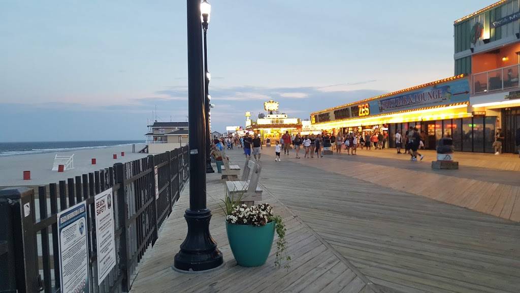 Seaside Hts. Tourism Board | restaurant | Boardwalk, Seaside Heights, NJ 08751, USA | 8007327467 OR +1 800-732-7467