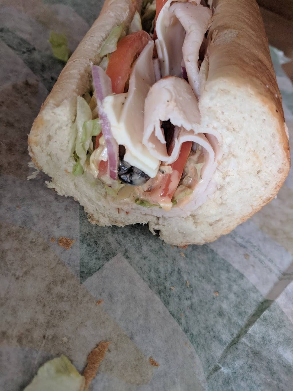 Subway | restaurant | 805 East Avenue K, Unit 107, Challenger Center S/C, Lancaster, CA 93535, USA | 6619493777 OR +1 661-949-3777