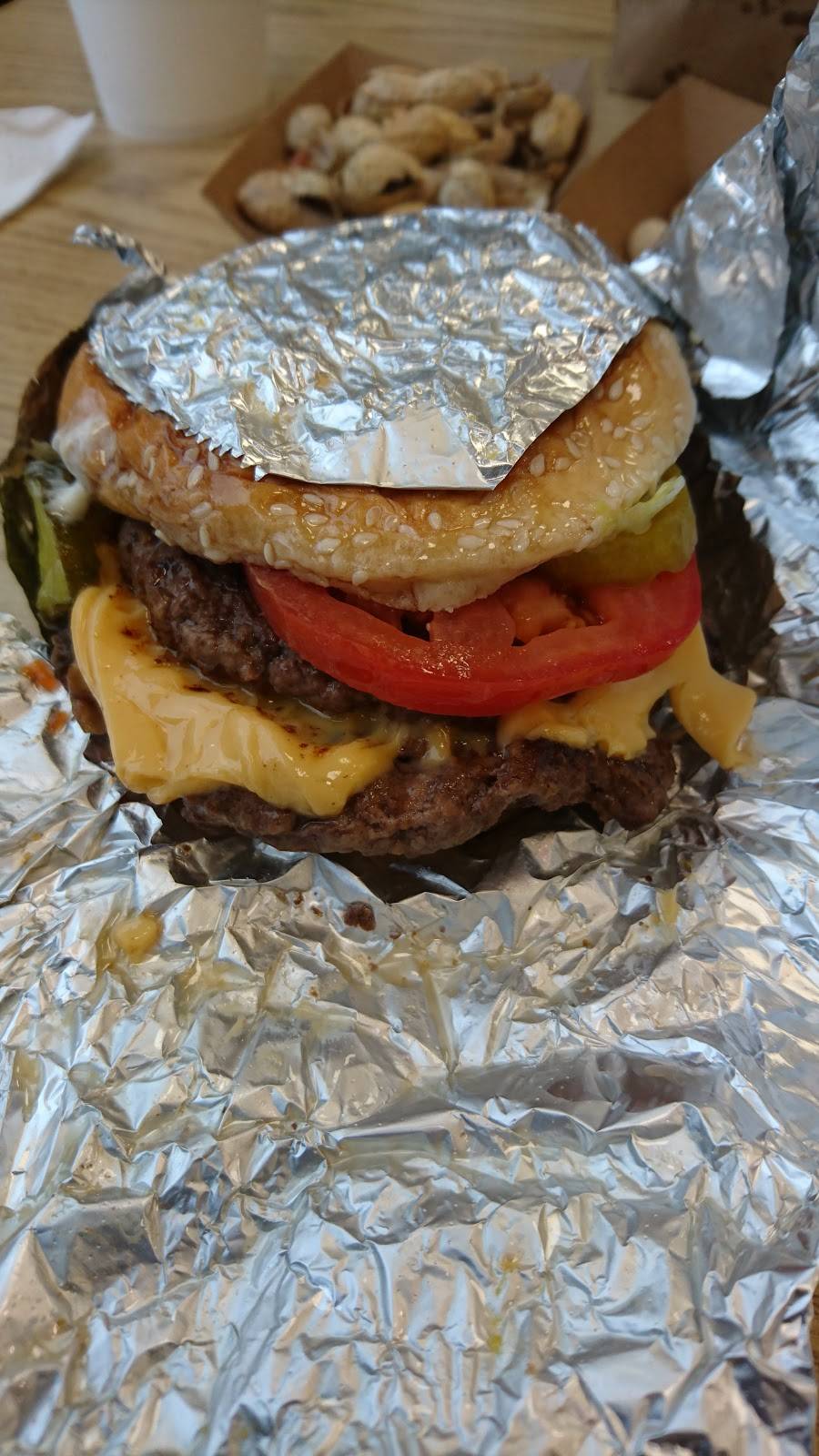 Five Guys | meal takeaway | 3155 Ann Arbor-Saline Rd, Ann Arbor, MI 48103, USA | 7349975050 OR +1 734-997-5050