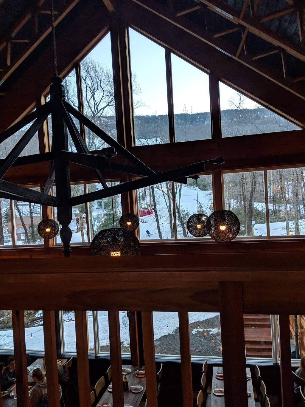 Berrelli’s Family Style Italian | restaurant | 233 Resort Dr, Tannersville, PA 18372, USA | 5703691506 OR +1 570-369-1506