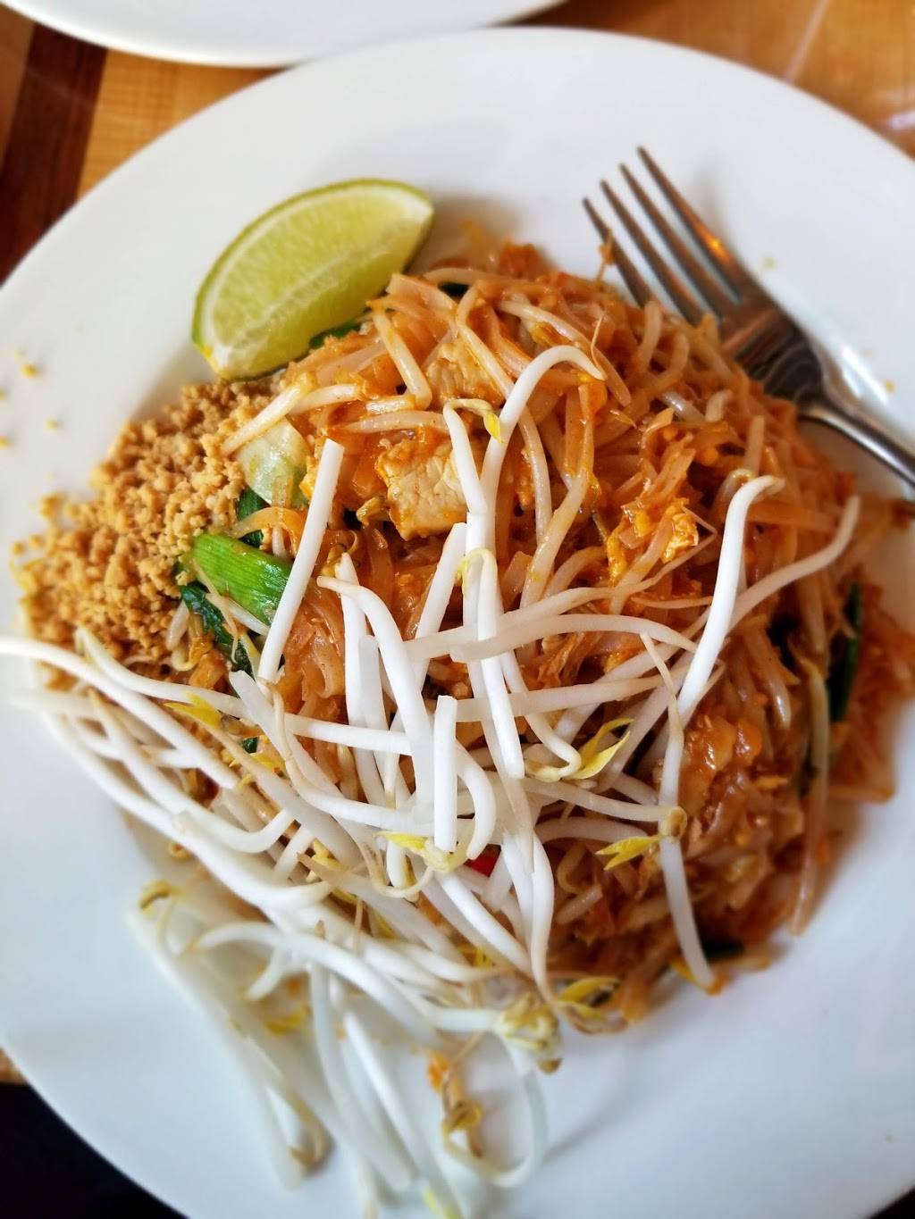 Beau Thai | restaurant | 1550 7th St NW A, Washington, DC 20001, USA | 2025365636 OR +1 202-536-5636