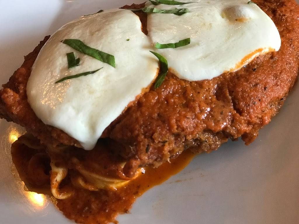 F&D Woodfired Italian Kitchen | restaurant | 2420 Curry Ford Rd, Orlando, FL 32806, USA | 4077515697 OR +1 407-751-5697