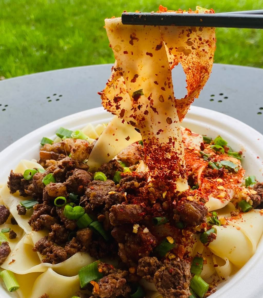 Yangs Noodle | restaurant | 19171 Willamette Dr, West Linn, OR 97068, USA | 4083987667 OR +1 408-398-7667