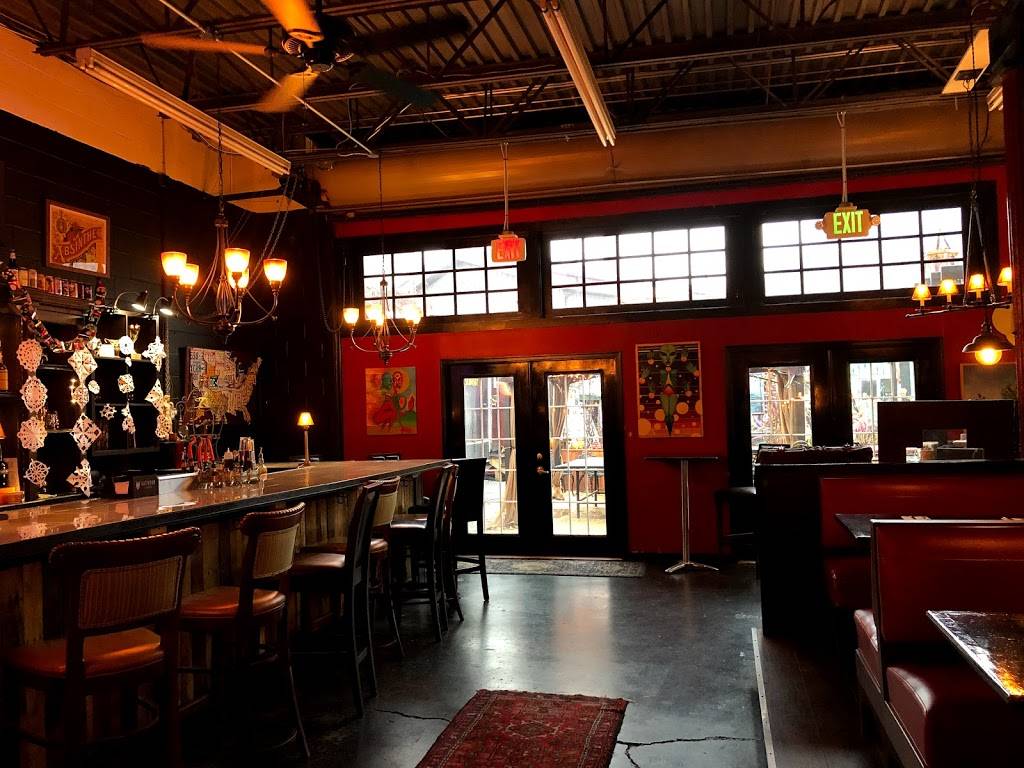 Gypsys Truckstaurant | restaurant | 3515 Clipper Mill Rd, Baltimore, MD 21211, USA | 4438695602 OR +1 443-869-5602