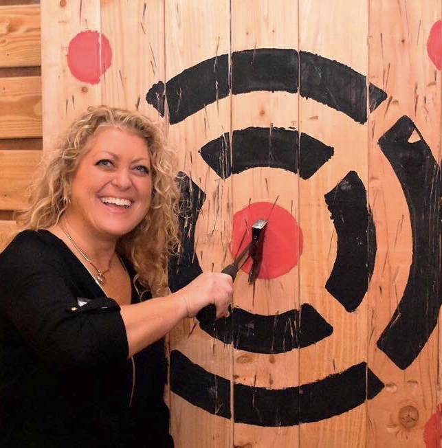 Stumpys Hatchet House - Axe Throwing |  | 819 Middletown Warwick Rd, Middletown, DE 19709, USA | 3023784737 OR +1 302-378-4737