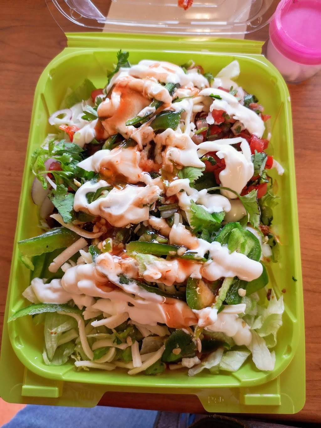 Holy Guacamole | restaurant | 1120 Victoria St N, Kitchener, ON N2B 3T2, Canada | 5195840814 OR +1 519-584-0814