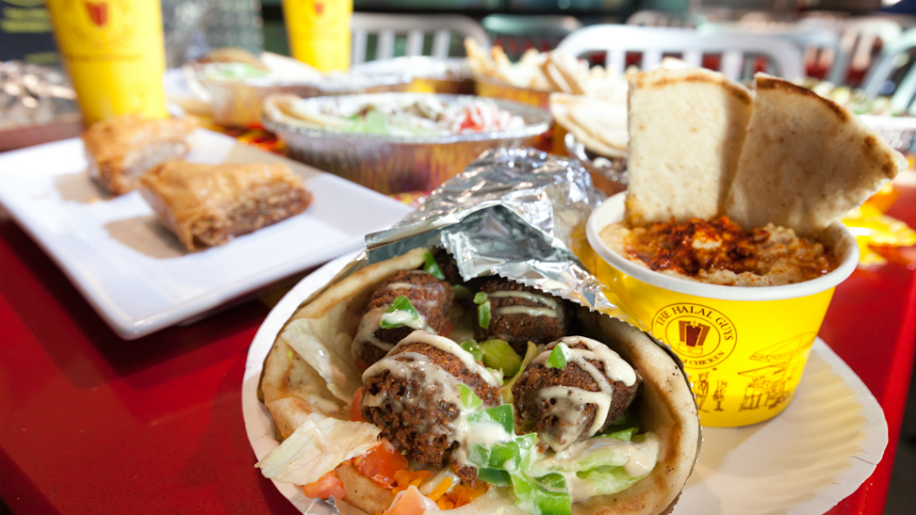 The Halal Guys | restaurant | 3755 Spring Mountain Rd #101, Las Vegas, NV 89102, USA | 7028896123 OR +1 702-889-6123