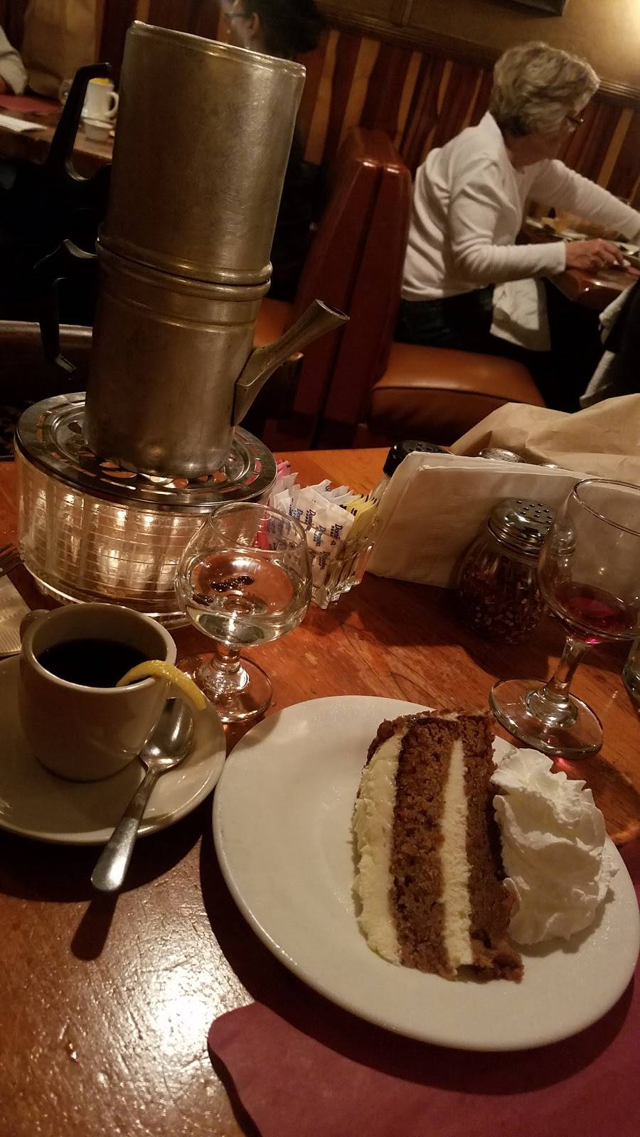 Francescos | restaurant | 600 Mamaroneck Ave, White Plains, NY 10605, USA | 9149463359 OR +1 914-946-3359