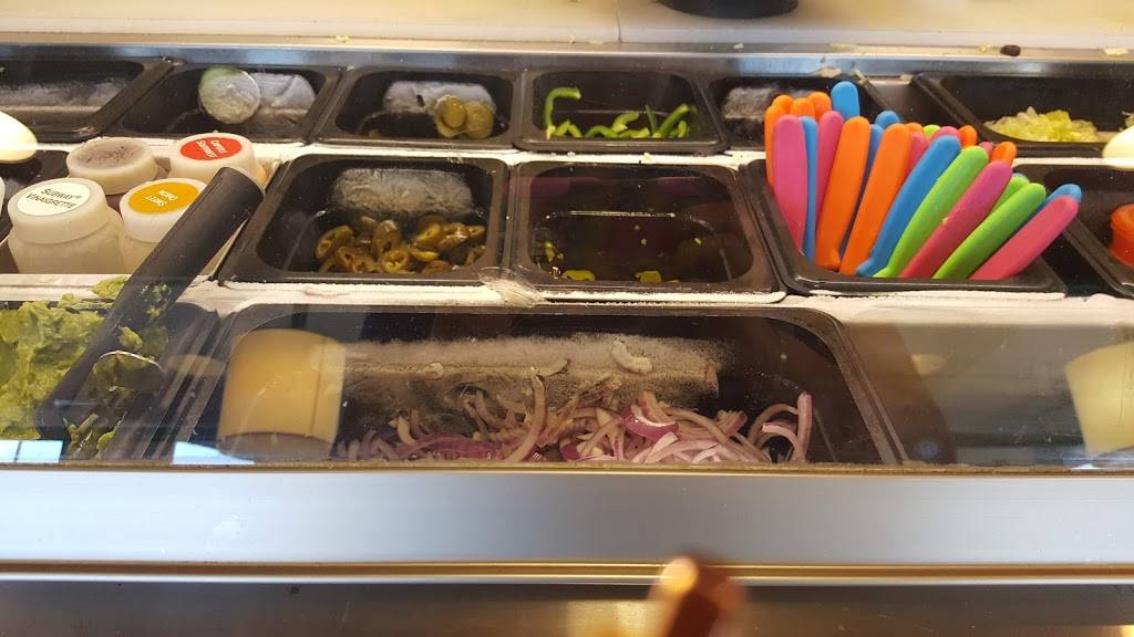 Subway | meal takeaway | 3605 W Cortaro Farms Rd Suite 159, Tucson, AZ 85742, USA | 5205799003 OR +1 520-579-9003