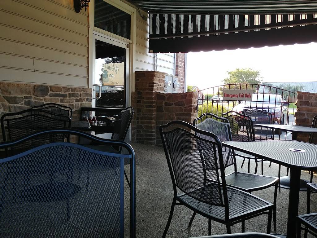 Vinnies on 11 | restaurant | 5210 Molly Pitcher Hwy, Chambersburg, PA 17202, USA | 7173754094 OR +1 717-375-4094