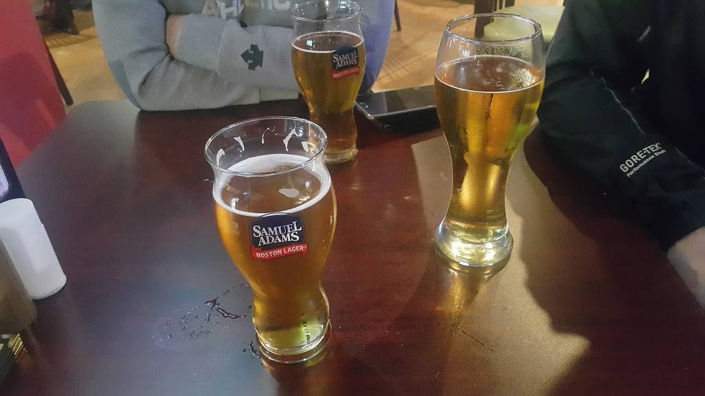 OLine sports grill | restaurant | 2813 N Hurstbourne Pkwy #101, Louisville, KY 40223, USA | 5023846171 OR +1 502-384-6171