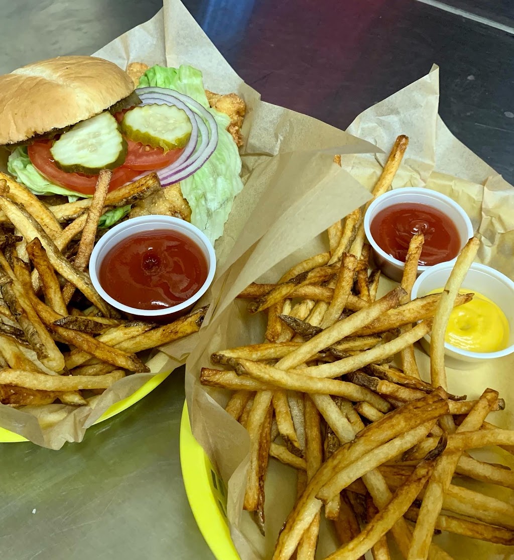 Stellas Fried Pork Tenderloins | restaurant | 476 28 Rd, Grand Junction, CO 81501, USA | 9708526900 OR +1 970-852-6900