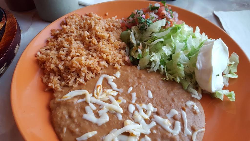 Taqueria Maldonados | restaurant | 1737 Main St, Green Bay, WI 54302, USA | 9204688730 OR +1 920-468-8730