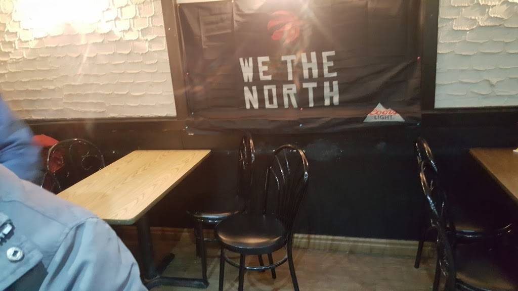 Landmark Restaurant & Tavern | restaurant | 1839 Eglinton Ave W, York, ON M6E 2J3, Canada | 4167899302 OR +1 416-789-9302