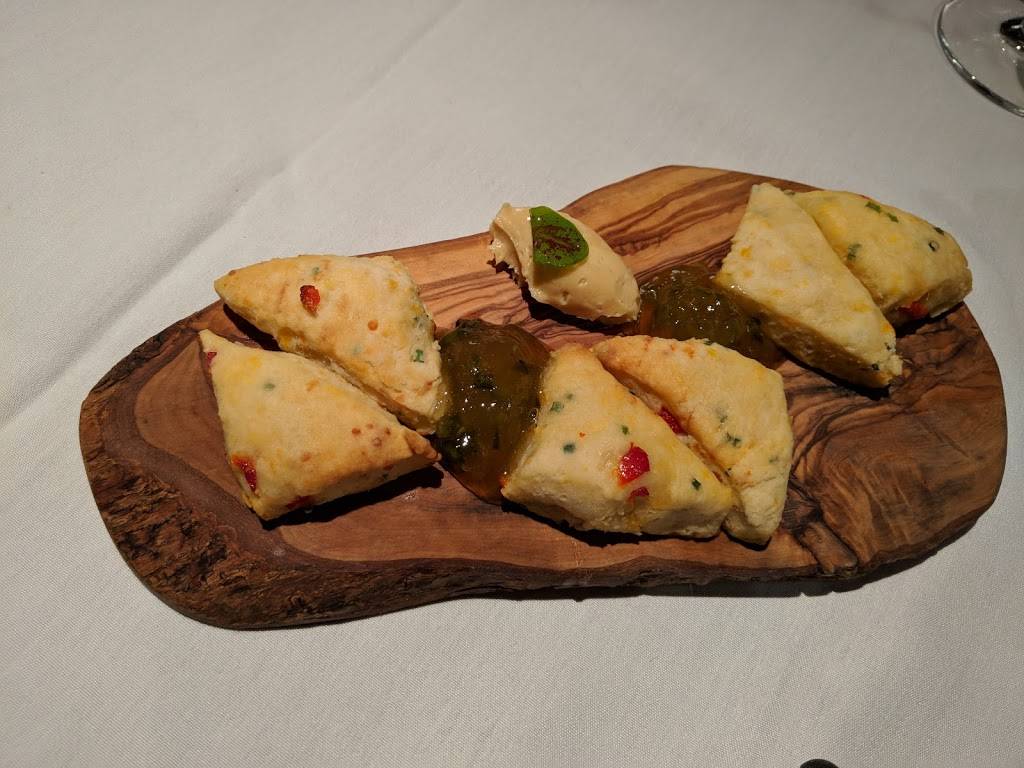 Artisanal Restaurant | restaurant | 1200 Dobbins Rd, Banner Elk, NC 28604, USA | 8288985395 OR +1 828-898-5395