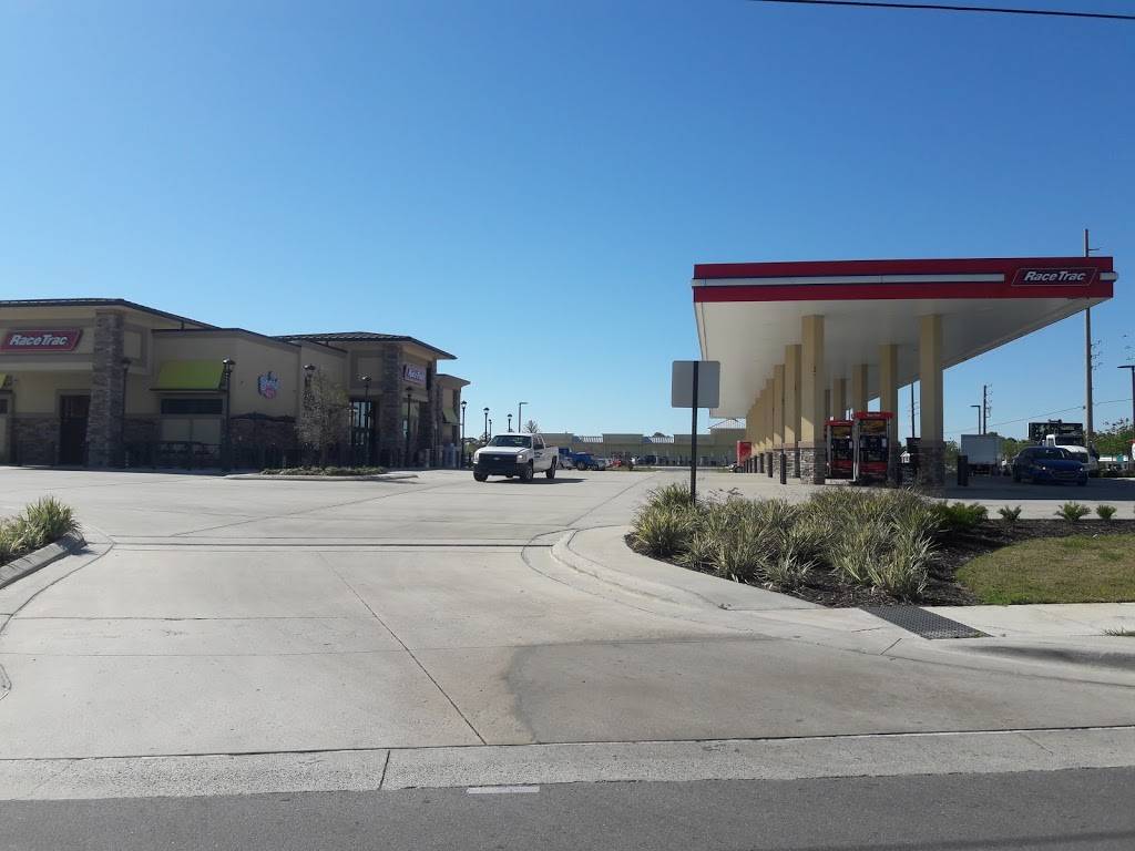 RaceTrac | cafe | 12750 W Hillsborough Ave, Tampa, FL 33635, USA | 8138181207 OR +1 813-818-1207