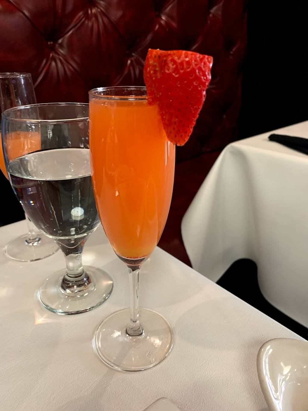 Good Times On The Ave | restaurant | 19416 Livernois, Detroit, MI 48221, USA | 3137396601 OR +1 313-739-6601