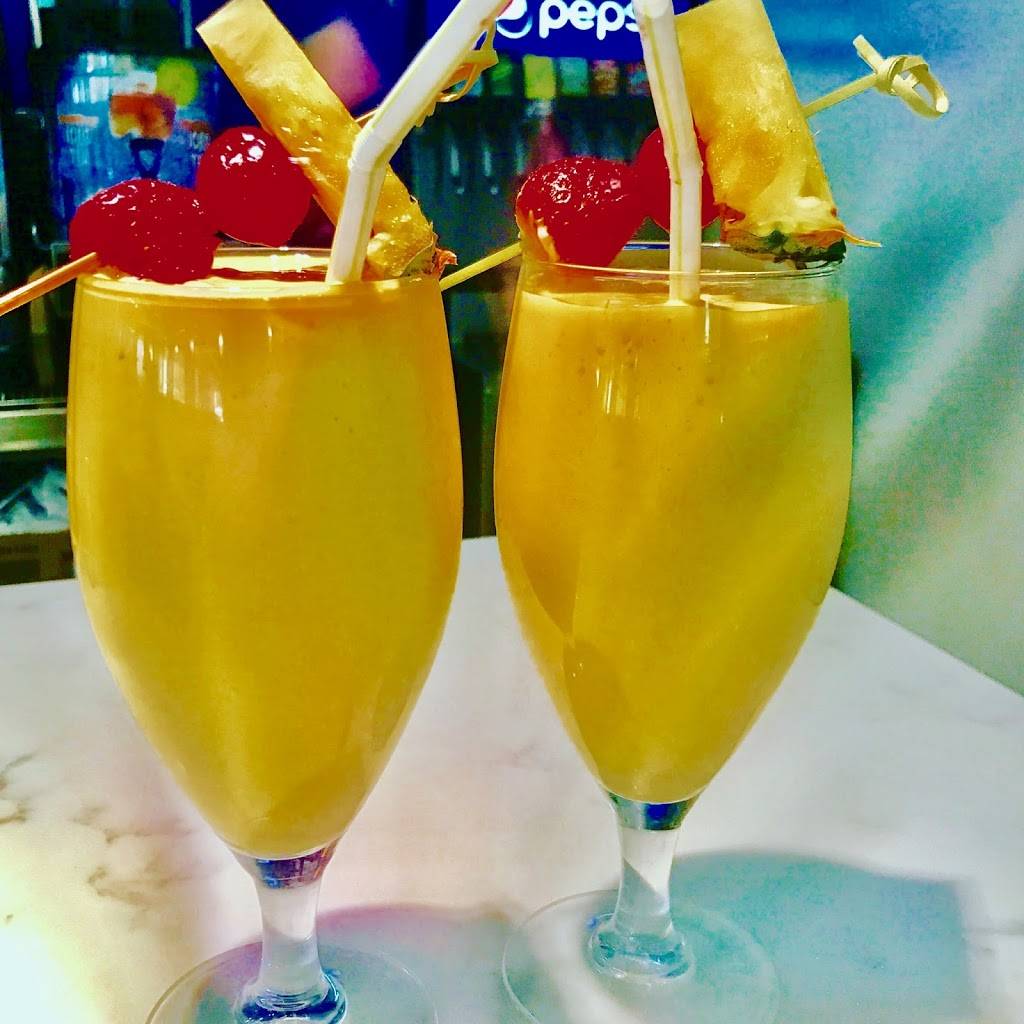 Golden globe diner | restaurant | 365 Main St, Huntington, NY 11743, USA | 6314211508 OR +1 631-421-1508