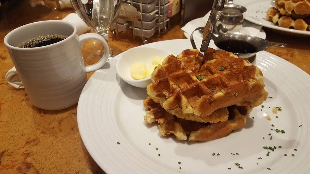 Avenue Café | restaurant | MGM Grand, 3799 S Las Vegas Blvd, Las Vegas, NV 89109, USA | 7028917335 OR +1 702-891-7335