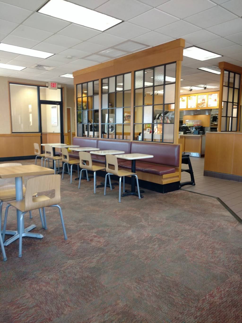 Wendys | restaurant | 6428 I-35, Austin, TX 78745, USA | 5125963286 OR +1 512-596-3286