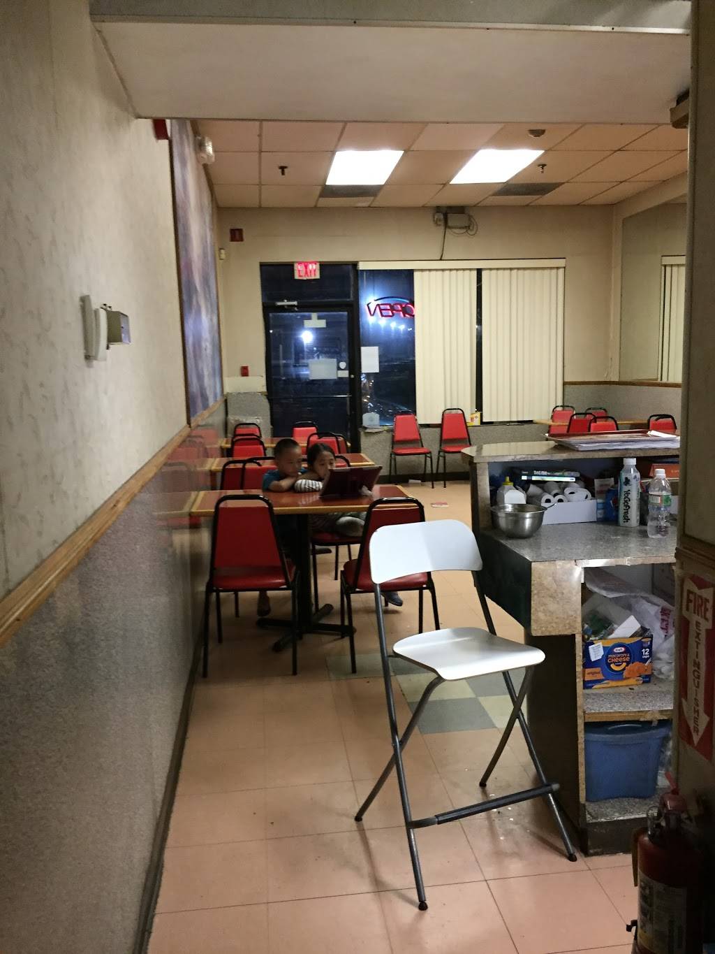 Red Apple Restaurant | restaurant | 139 Hathaway Rd, New Bedford, MA 02746, USA | 5089901004 OR +1 508-990-1004