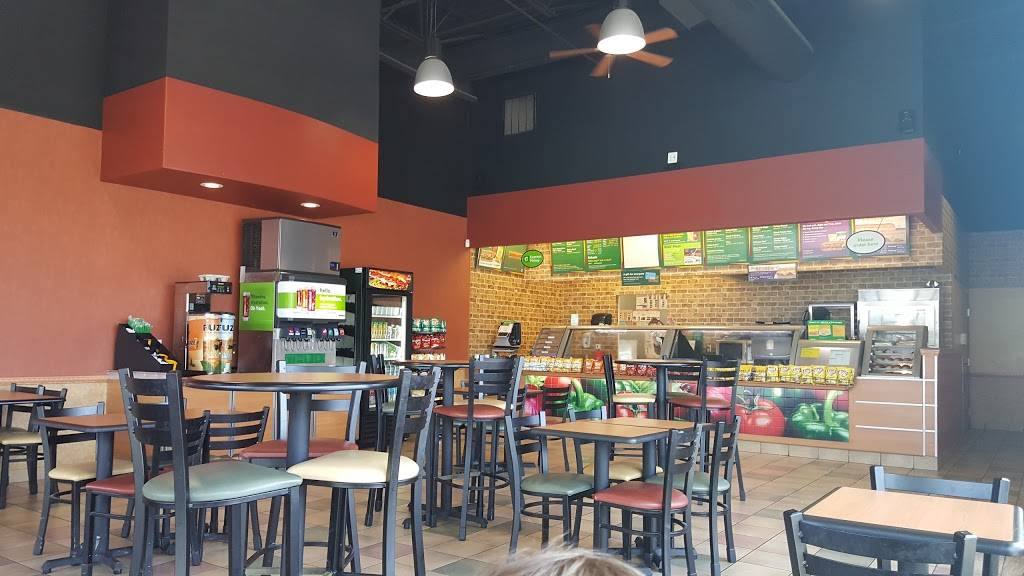 Subway Restaurants | restaurant | Basswood Retail Plaza, 3088 Basswood Blvd Suite # 100, Fort Worth, TX 76137, USA | 8173064906 OR +1 817-306-4906