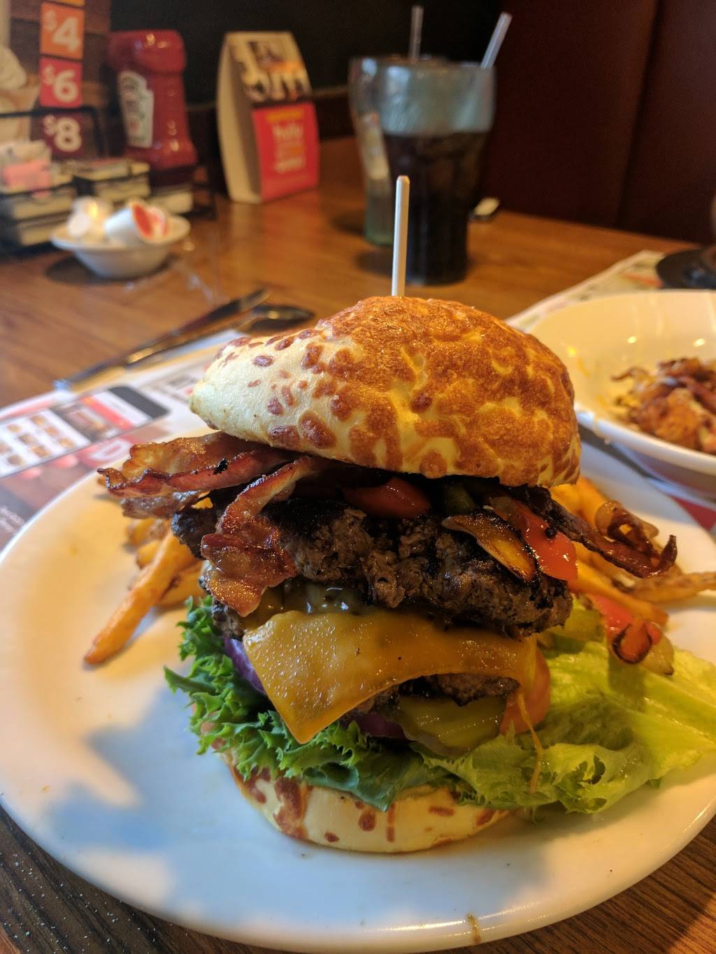 Dennys | restaurant | 1395 W E Chestnut St, Washington, PA 15301, USA | 7242225555 OR +1 724-222-5555