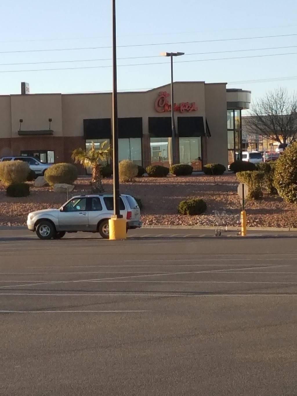 Chick-fil-A | restaurant | 1840 N Zaragoza Rd, El Paso, TX 79936, USA | 9159210610 OR +1 915-921-0610