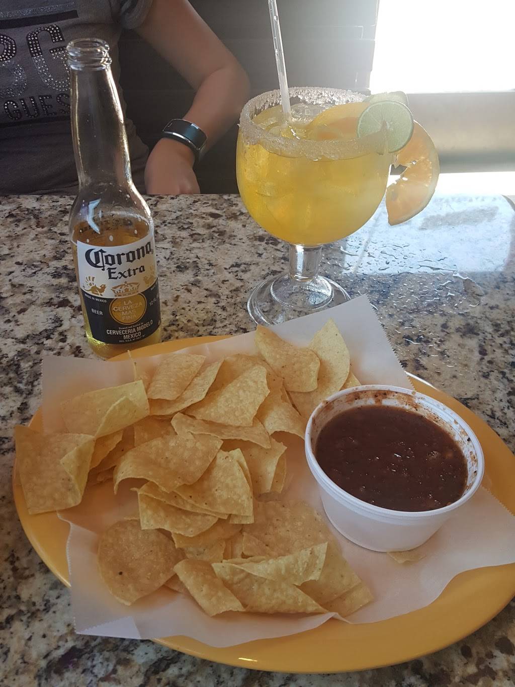 Morenos Mexican Grill | restaurant | 760 E Broadway Rd, Mesa, AZ 85204, USA | 4808440030 OR +1 480-844-0030