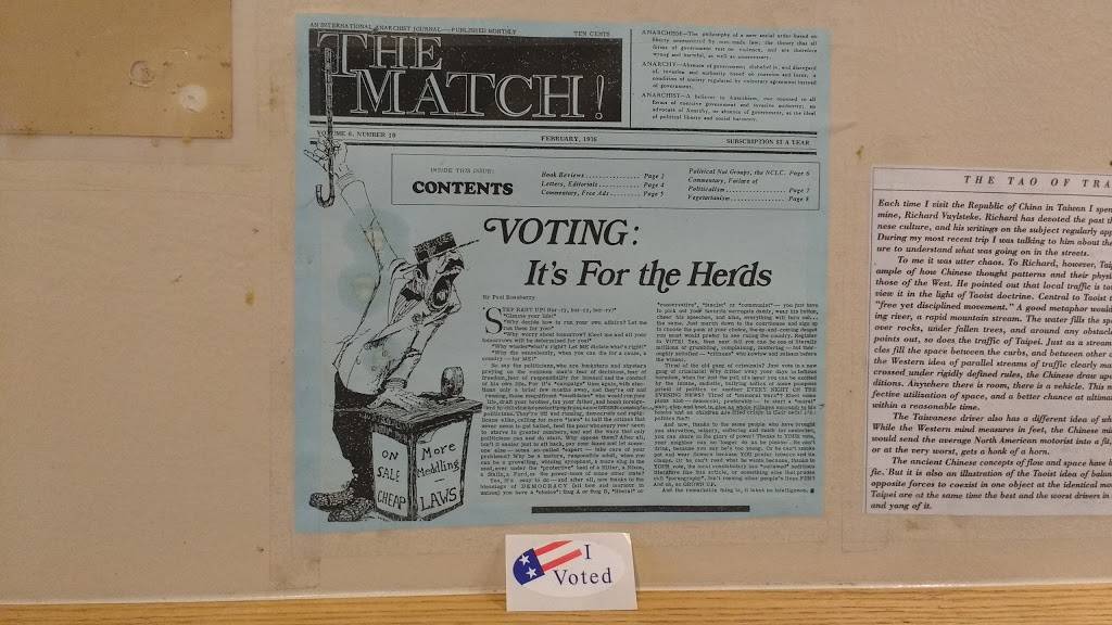 Top Dog | restaurant | 3272 Lakeshore Ave, Oakland, CA 94610, USA | 5104190333 OR +1 510-419-0333