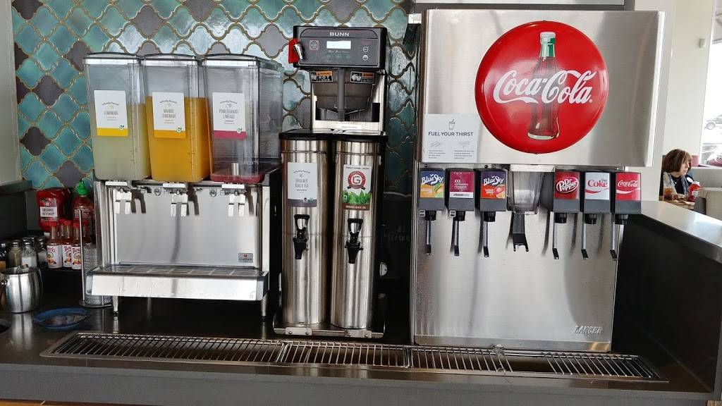 Luna Grill - Alliance | restaurant | 8825 Tehama Ridge Pkwy #321, Fort Worth, TX 76177, USA | 8176159859 OR +1 817-615-9859