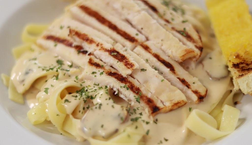 Miguels Family Mexican Restaurant | restaurant | 411 4th Ave, Gold Hill, OR 97525, USA | 5418554296 OR +1 541-855-4296