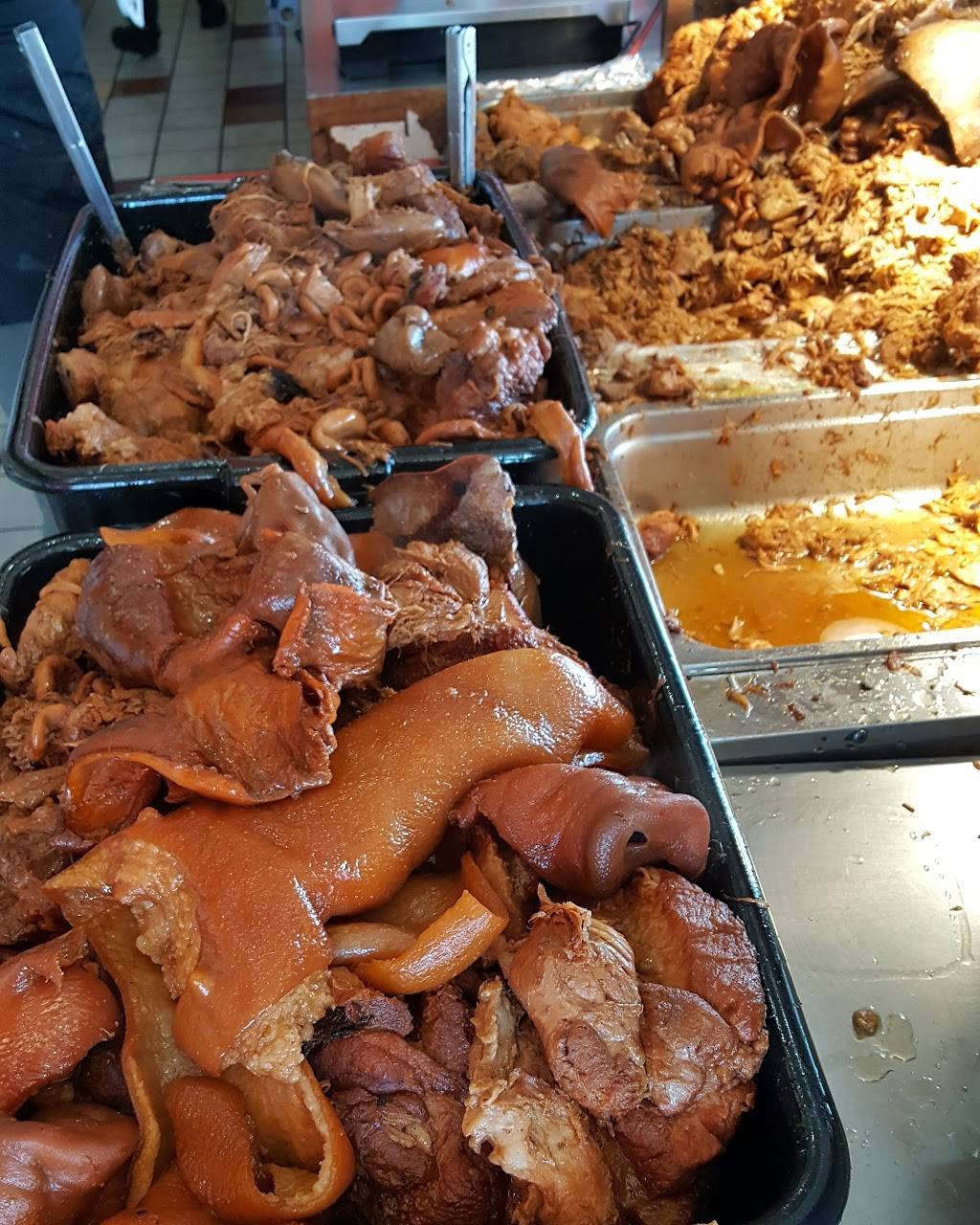 Las Carnitas Uruapan Victorville | restaurant | 15208 Bear Valley Rd B175, Victorville, CA 92395, USA | 7609555500 OR +1 760-955-5500