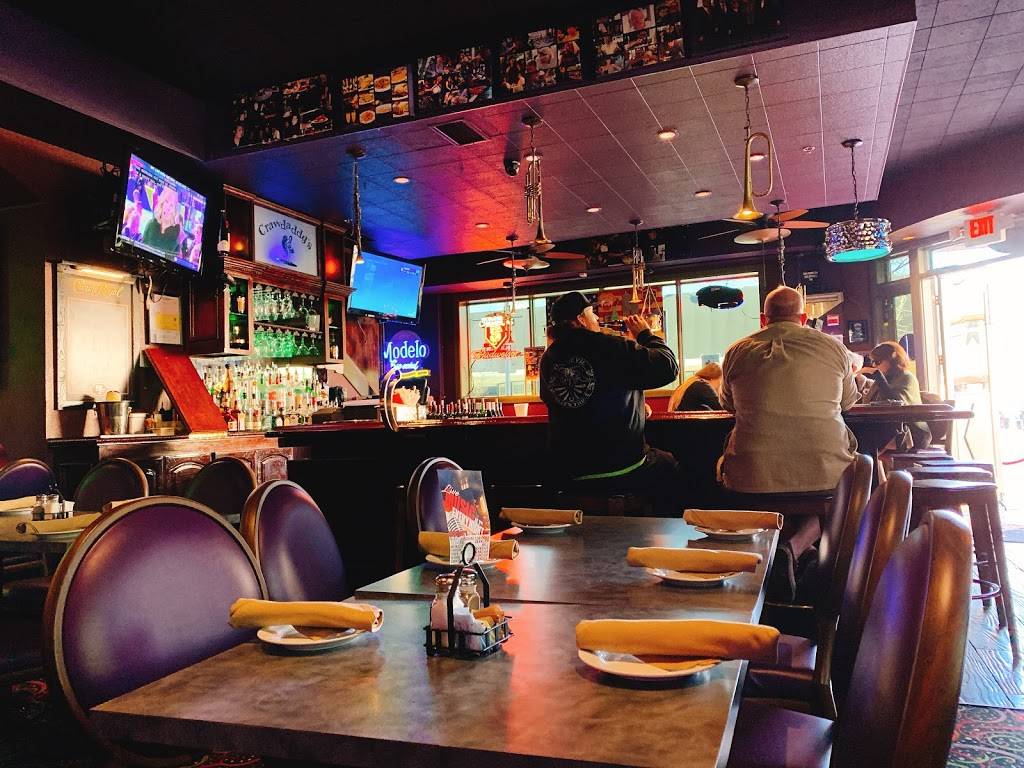 Crawdaddys | restaurant | 333 E Main St, Visalia, CA 93291, USA | 5596255300 OR +1 559-625-5300