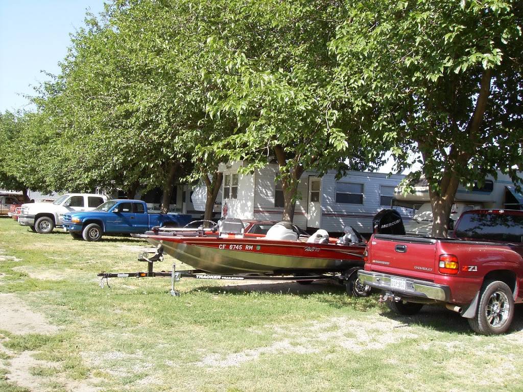 Loveys Landing Prices | restaurant | 3474 N Meridian Rd, Meridian, CA 95957, USA | 5306962449 OR +1 530-696-2449