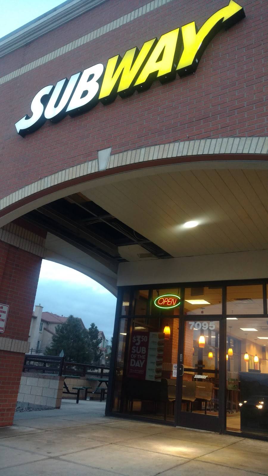 Subway | meal takeaway | 7095 Austin Bluffs Pkwy, Colorado Springs, CO 80918, USA | 7195939640 OR +1 719-593-9640