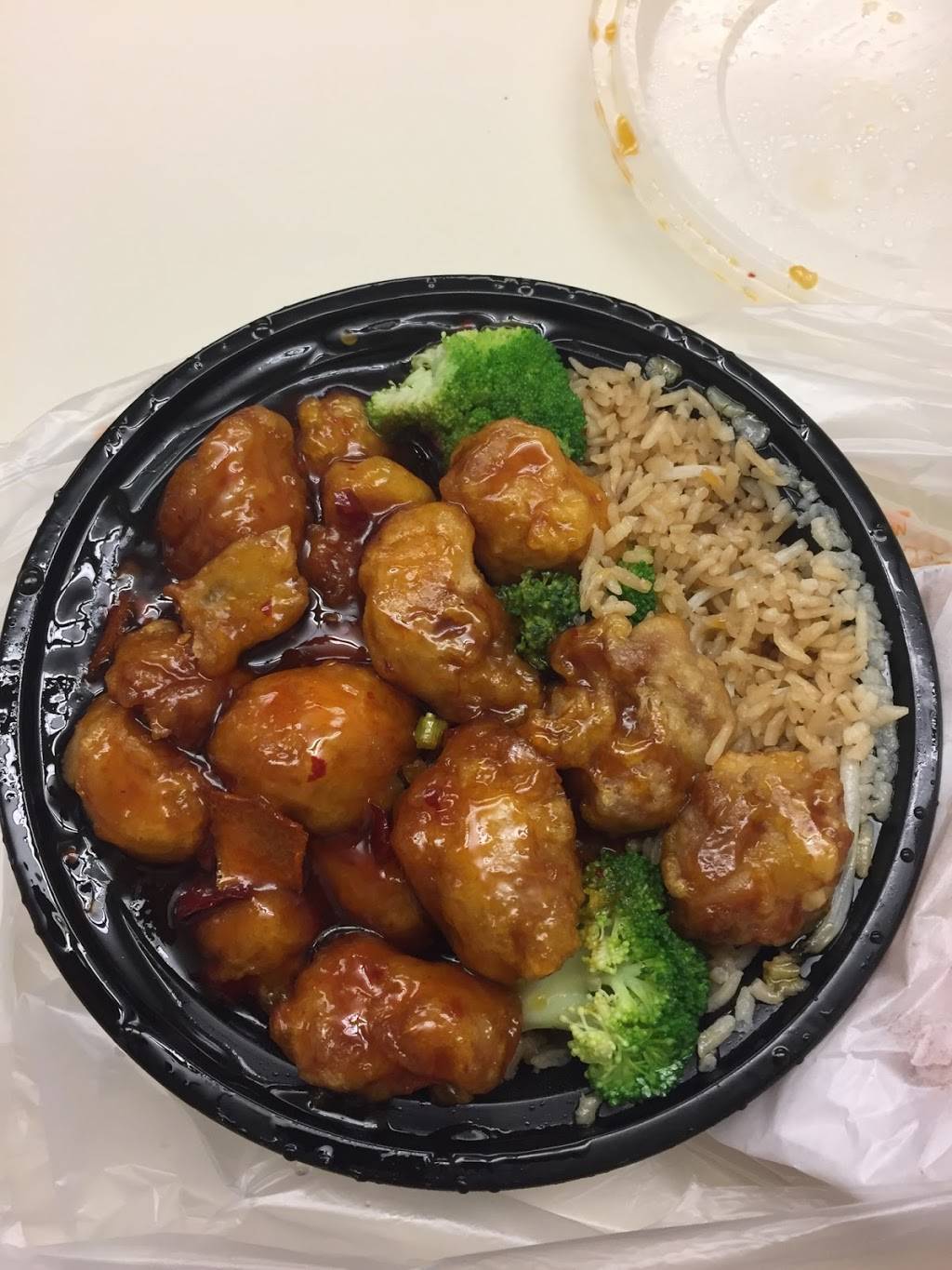 Dannie\s Carry Out | restaurant | 830 Upshur St NW, Washington, DC 20011, USA | 2028297100 OR +1 202-829-7100