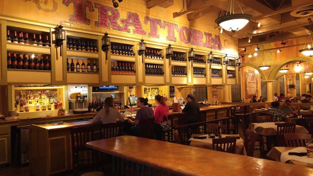 Zios Italian Kitchen | restaurant | 12858 West I.H. 10, Frontage Rd, San Antonio, TX 78249, USA | 2106977222 OR +1 210-697-7222