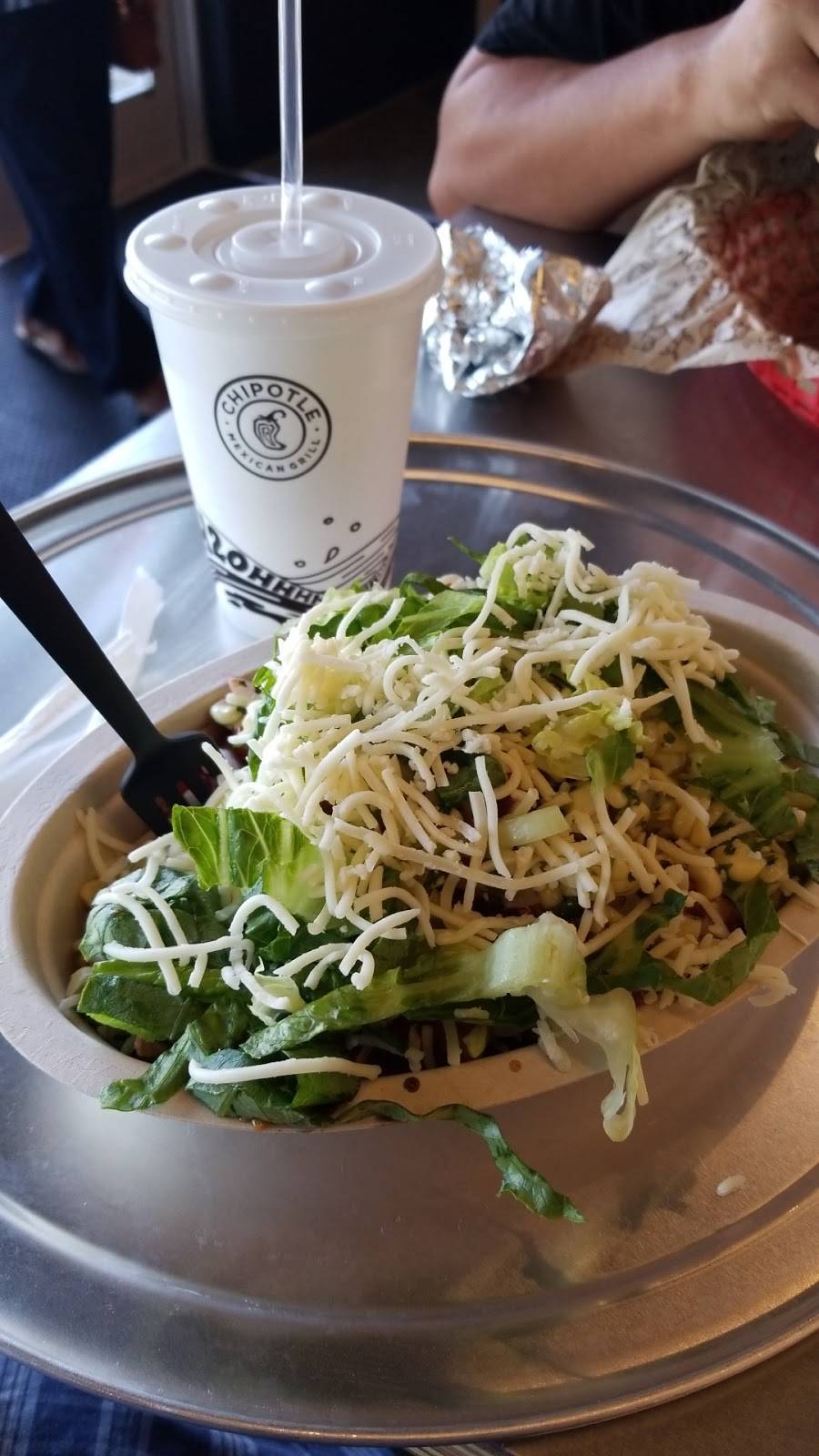 Chipotle Mexican Grill | restaurant | 1174 W Henderson Ave Ste B, Porterville, CA 93257, USA | 5593390236 OR +1 559-339-0236