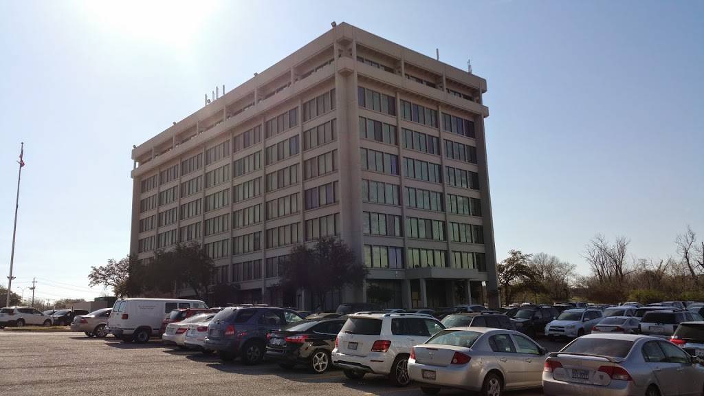 Sonic Drive-In | restaurant | 2945 N Buckner Blvd, Dallas, TX 75228, USA | 2143200132 OR +1 214-320-0132