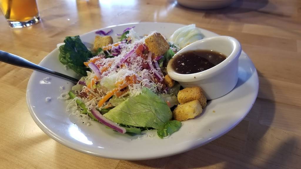 Bostons Restaurant & Sports Bar | restaurant | 1100 Market Pl Blvd, Irving, TX 75063, USA | 9728692210 OR +1 972-869-2210