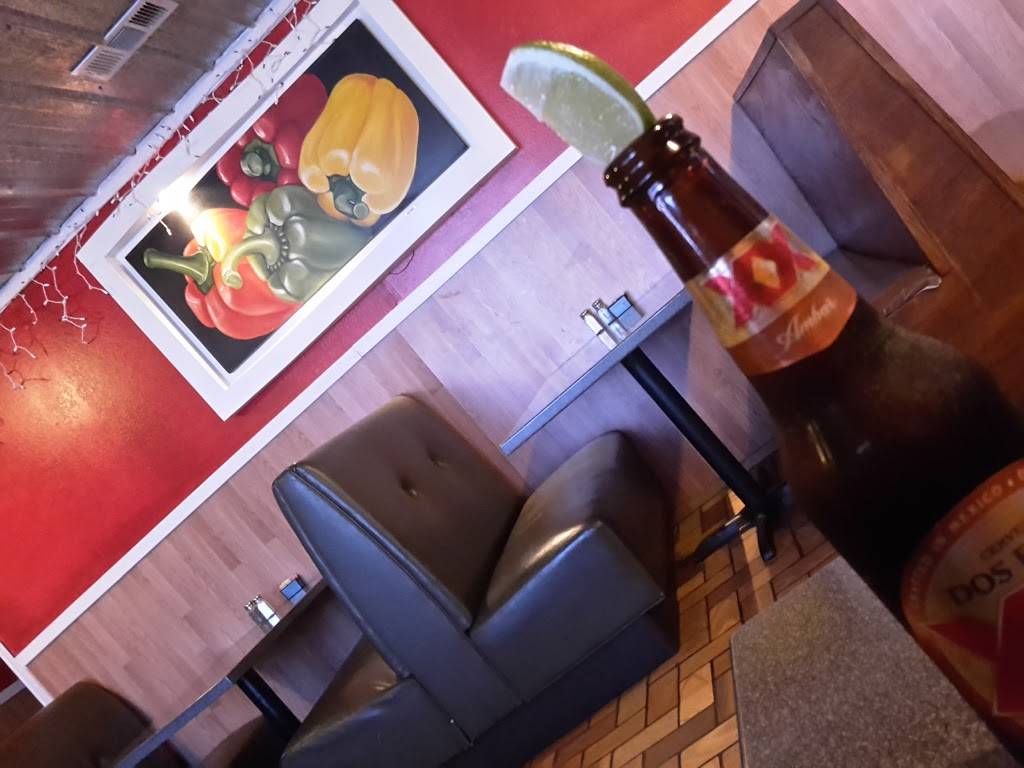 Jalapeños Restaurant | restaurant | 720 E Quinlan Pkwy, Quinlan, TX 75474, USA | 9033560485 OR +1 903-356-0485