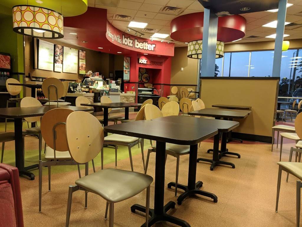 Schlotzskys | bakery | 12709 I-45 Ste 600, Willis, TX 77318, USA | 9368567100 OR +1 936-856-7100