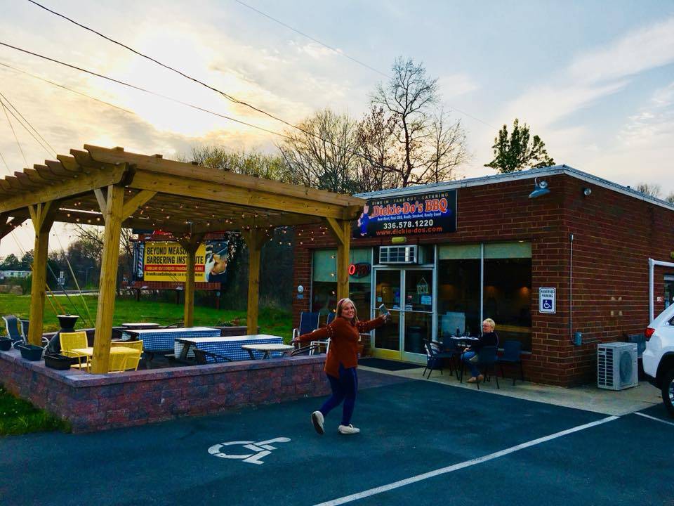 Dickie Do’s BBQ | restaurant | 20 Roxboro Rd, Haw River, NC 27258, USA | 3365781220 OR +1 336-578-1220