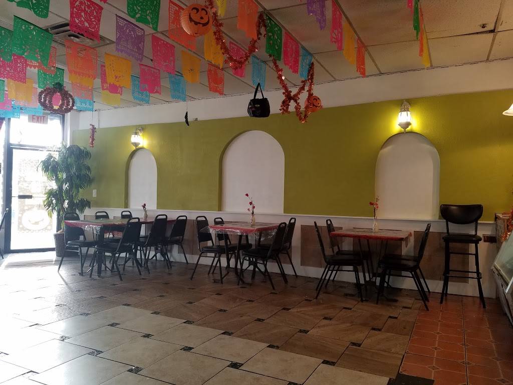 Las Maravillas De Mexico | restaurant | 11-13 Bedford Park Blvd, Bronx, NY 10468, USA | 7185843455 OR +1 718-584-3455