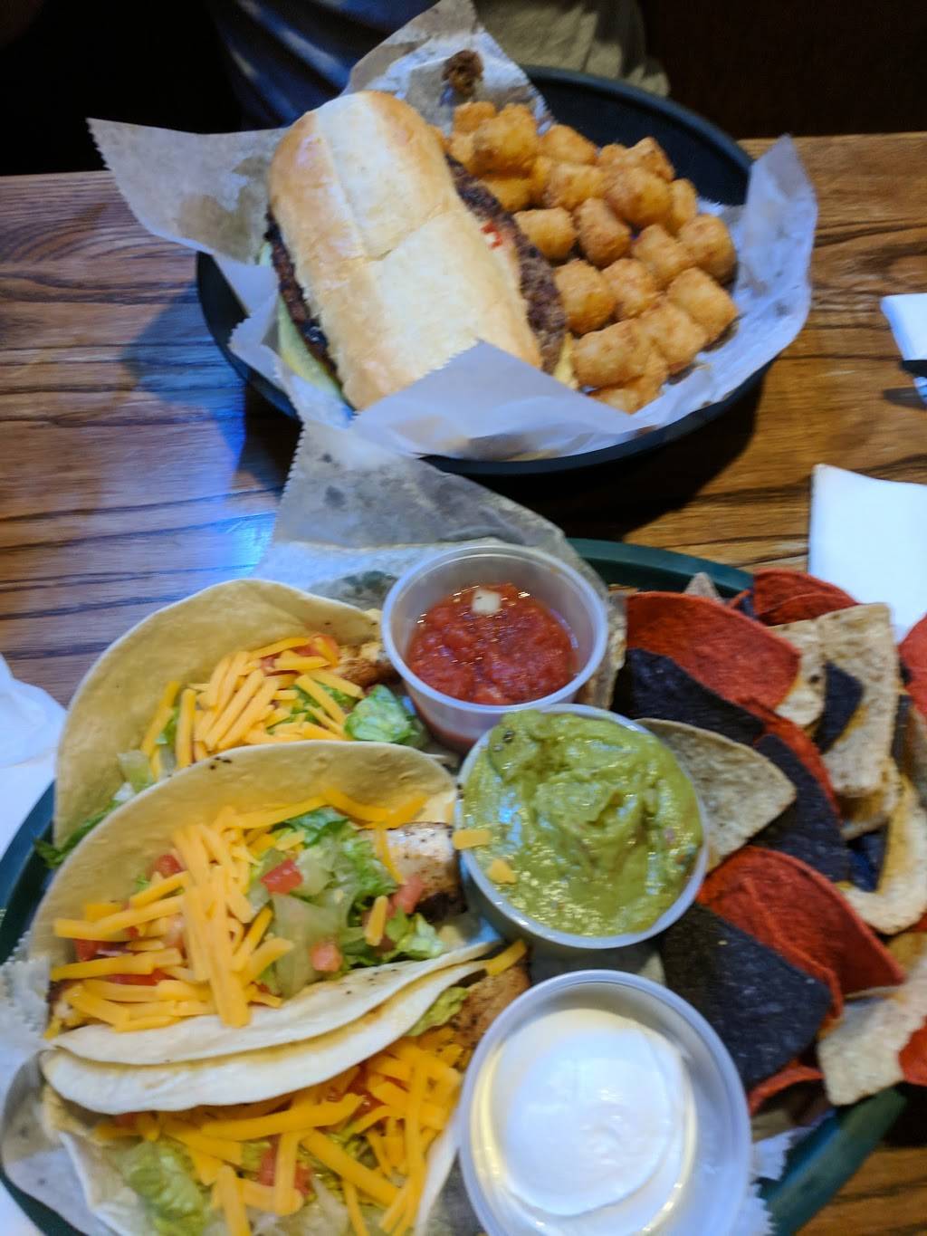 Mac & Joes | restaurant | 21 E High St, Oxford, OH 45056, USA | 5135238018 OR +1 513-523-8018