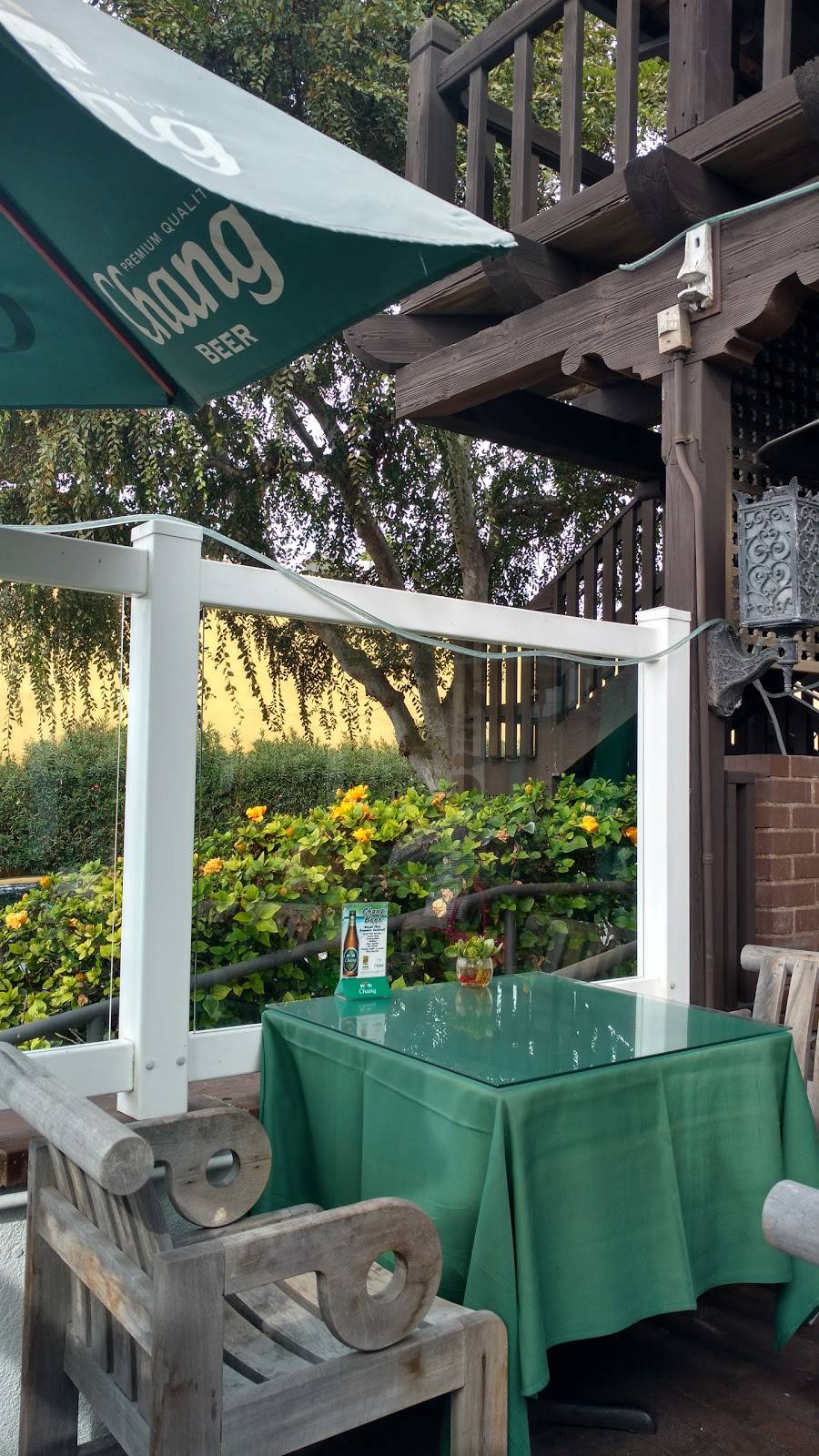 Royal Thai Cuisine | restaurant | 1750 S Coast Hwy, Laguna Beach, CA 92651, USA | 9494948424 OR +1 949-494-8424